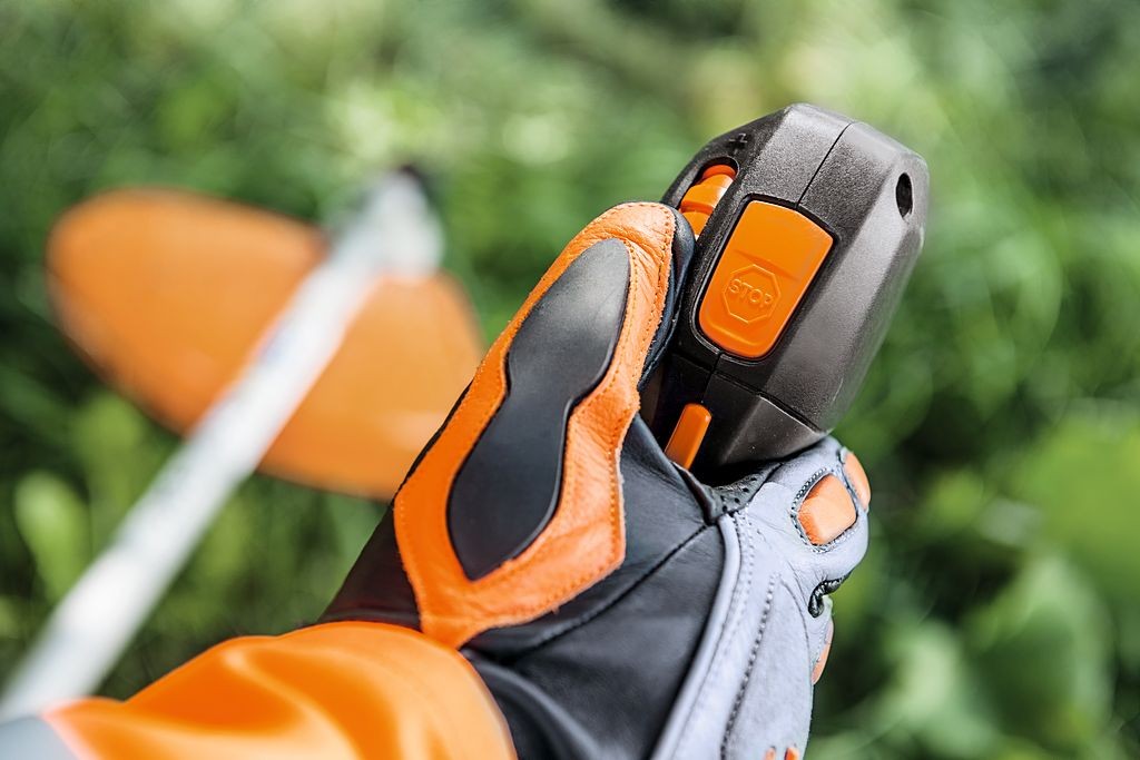 Võsalõikur Stihl FS 94 C-E (kergkäivitusega) + trimmipea - Image 2