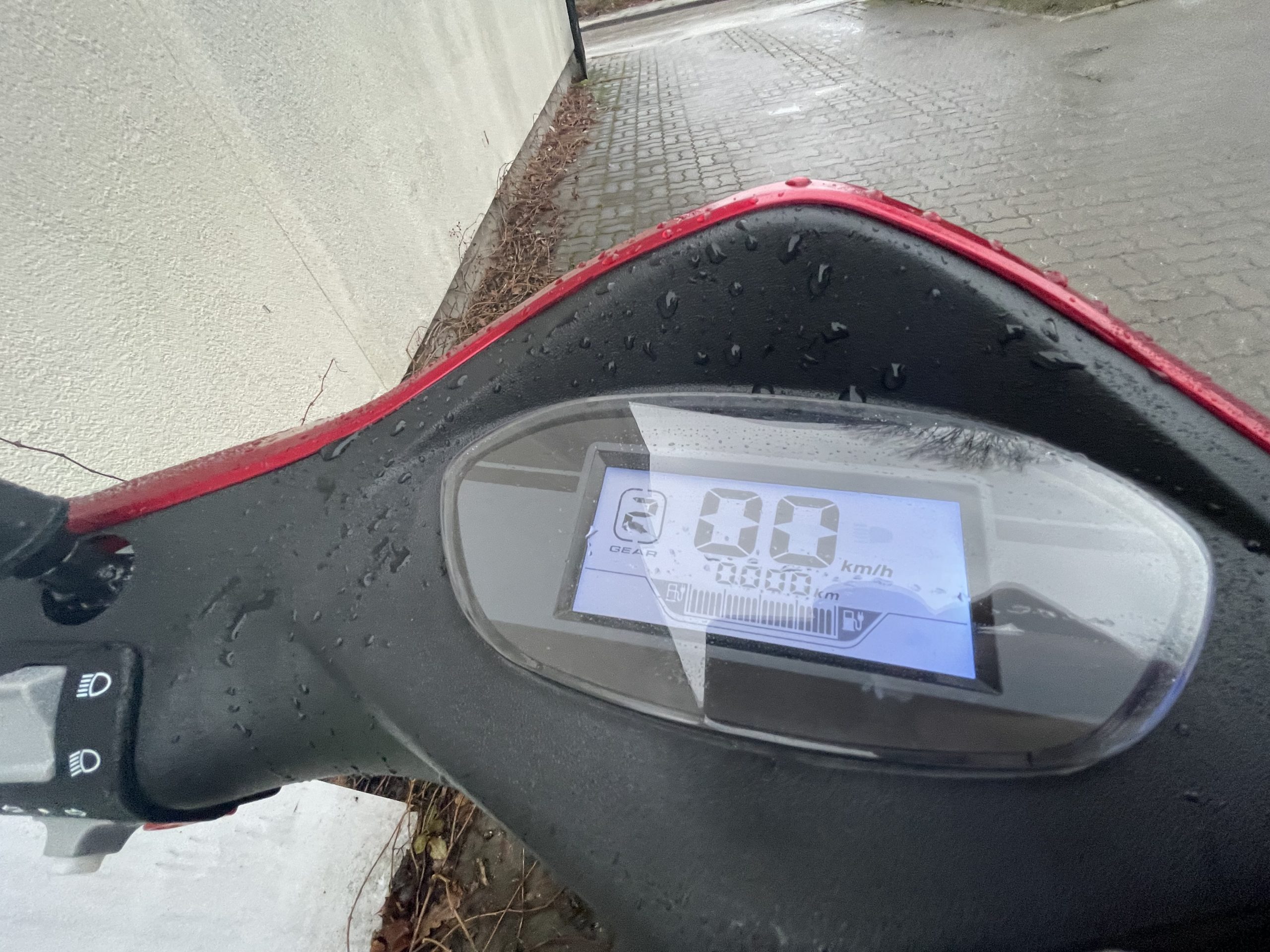 Elektriroller Revolux VM4 3-rattaline (koos korviga) - Image 11