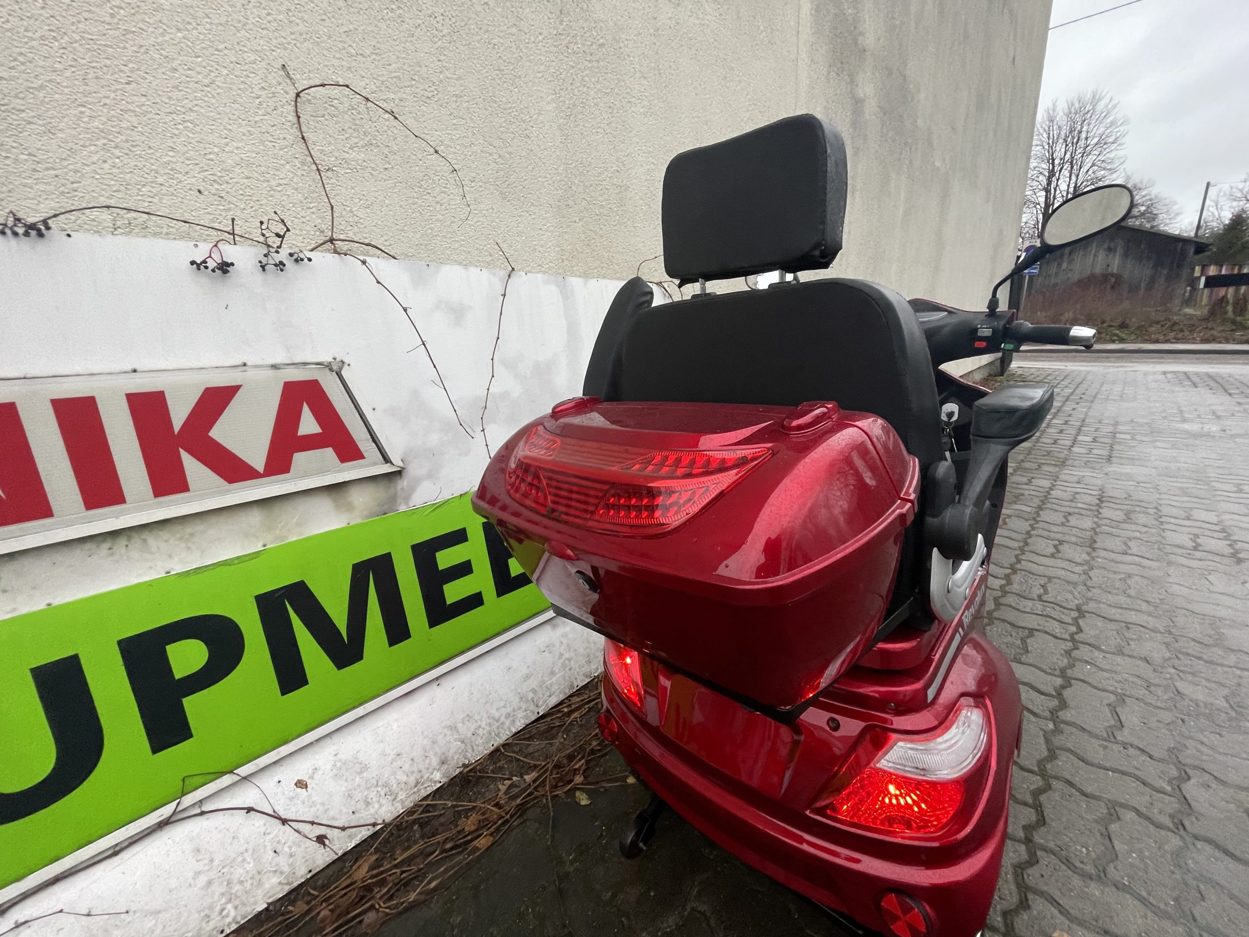 Elektriroller Revolux VM4 3-rattaline (koos korviga) - Image 15