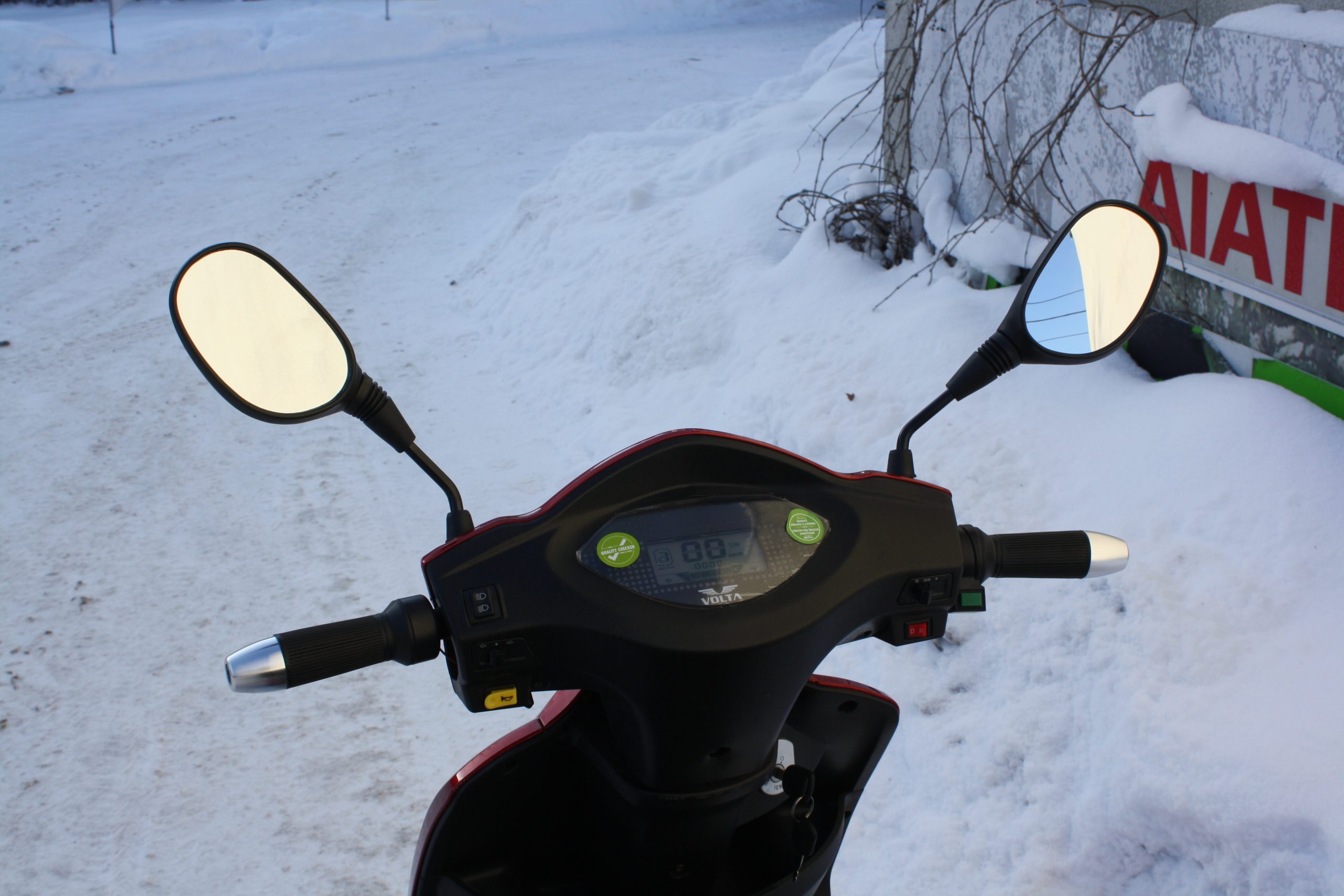 Elektriroller Revolux VM4 3-rattaline (koos korviga) - Image 13