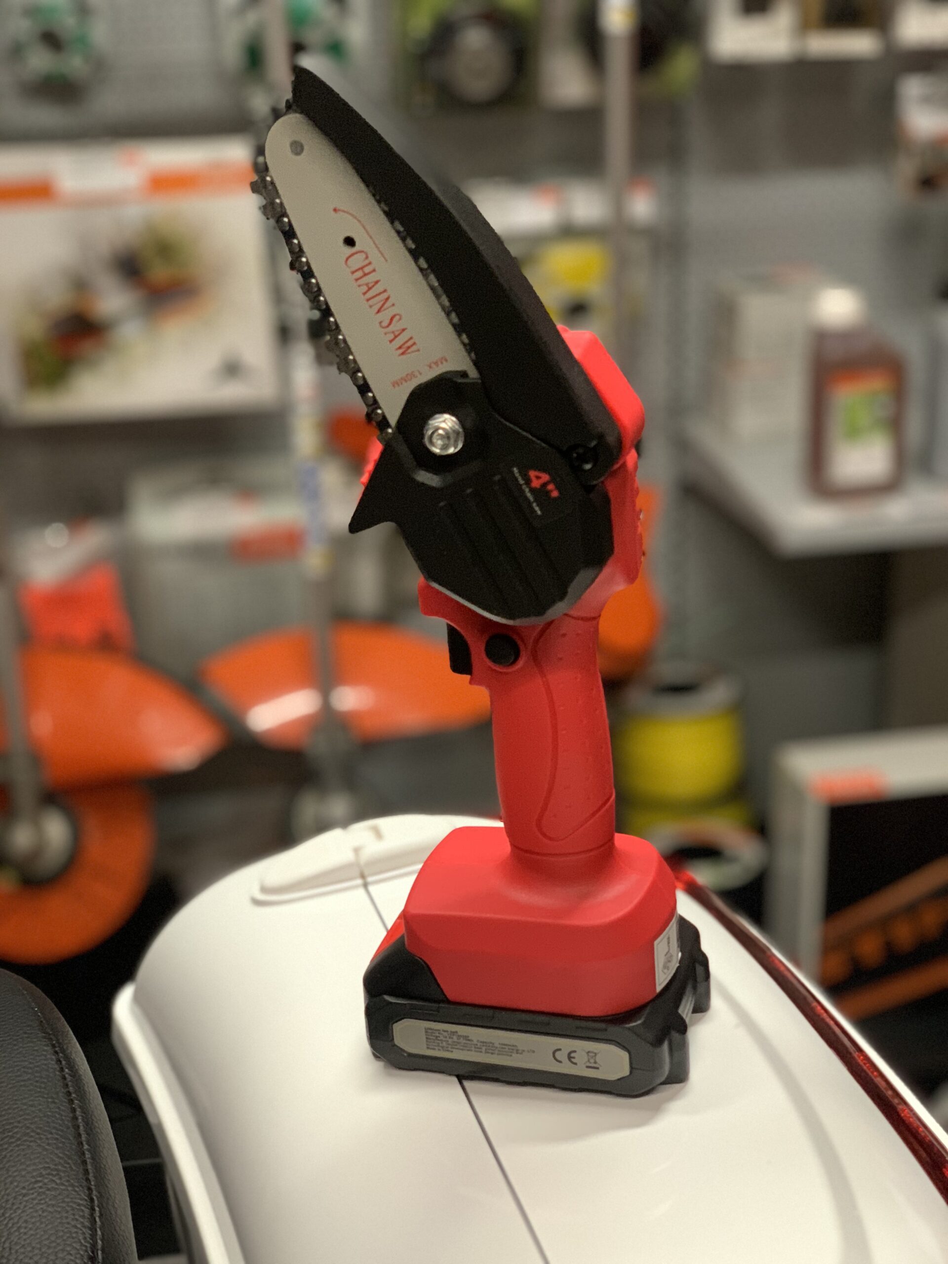 Akuoksasaag 18.5V - punane (komplekt aku ja laadijaga) - Image 2