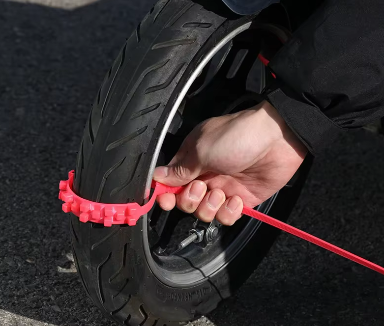 Libisemisevastane lumekettide komplekt 50CM (elektrirollerile) (4 TK)